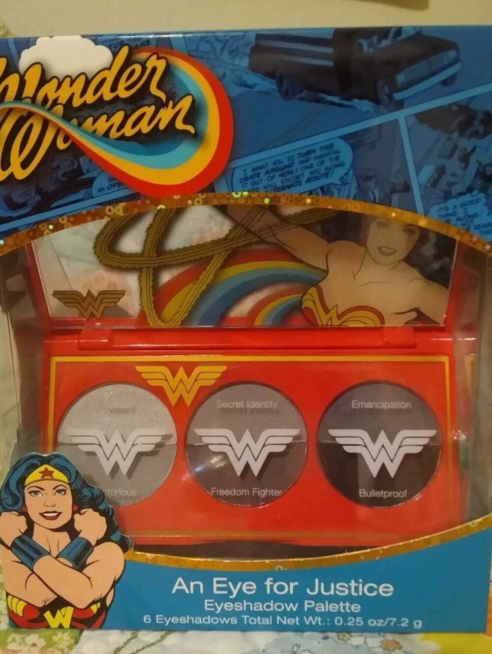 Eyeshadow wonder woman